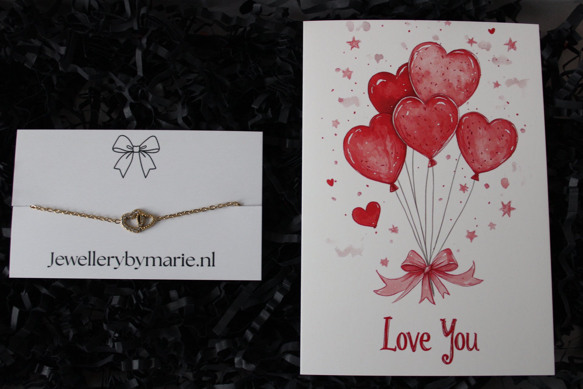 Valentijns brievenbuspakket: ‘Love’