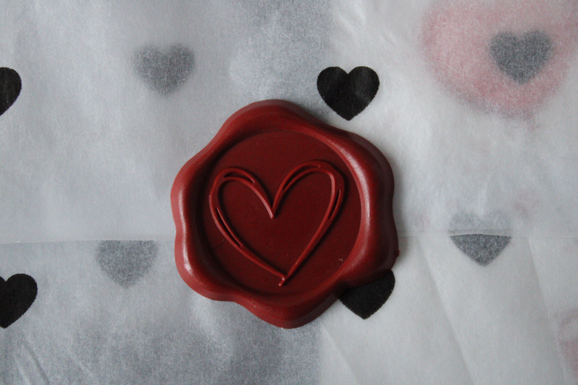 Valentijns brievenbuspakket: ‘Love’