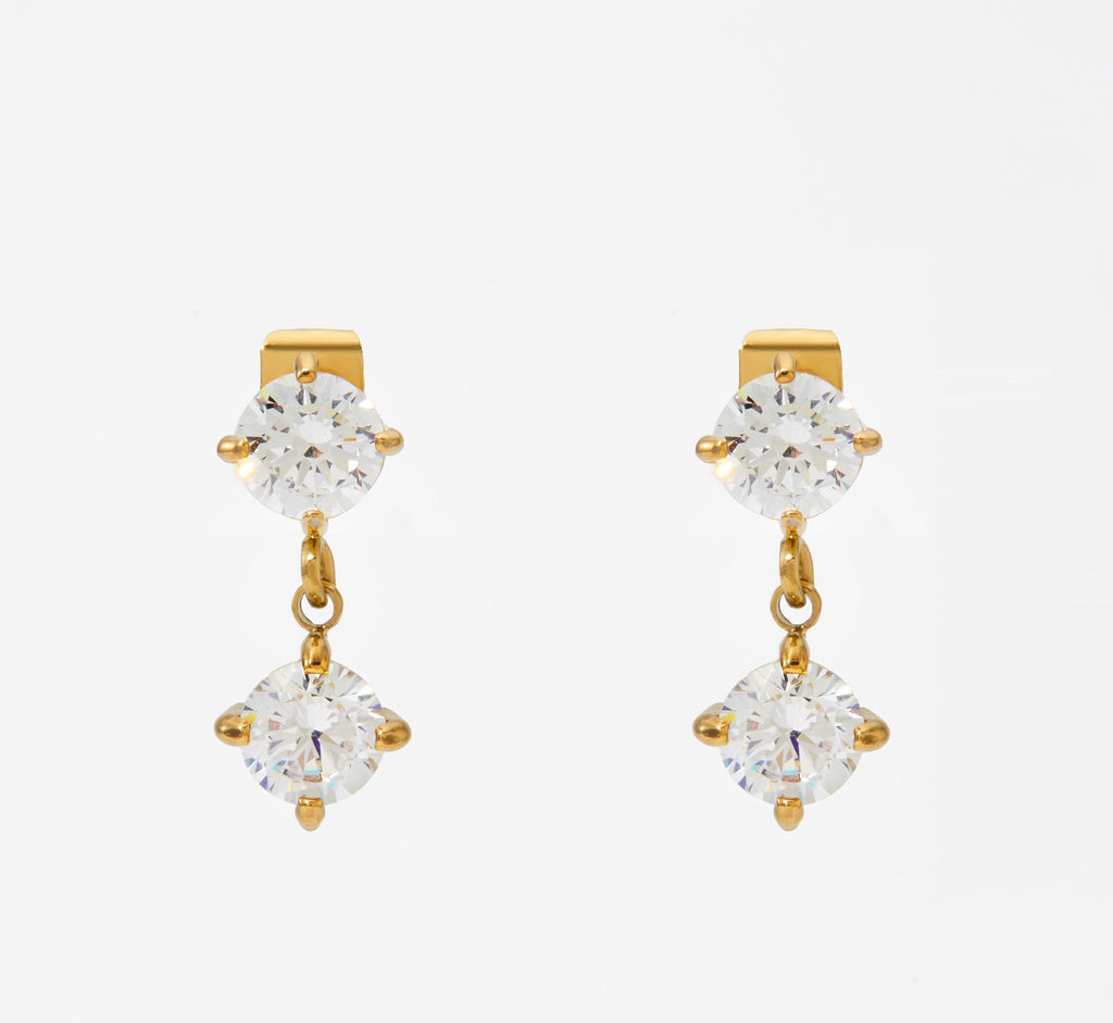 Minimalistische gouden oorbellen Diamant hanger | Jewellery by Marie