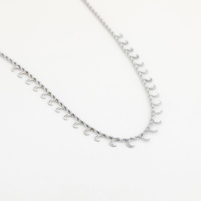 Maantjes ketting