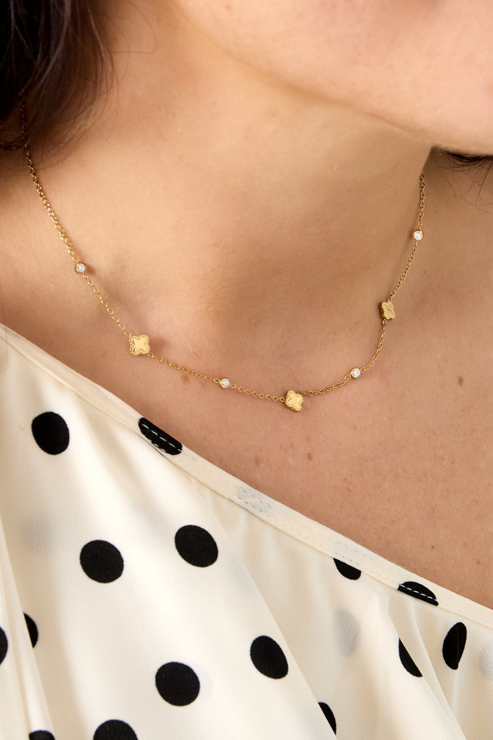 Minimalistische Gouden ketting shiny clover