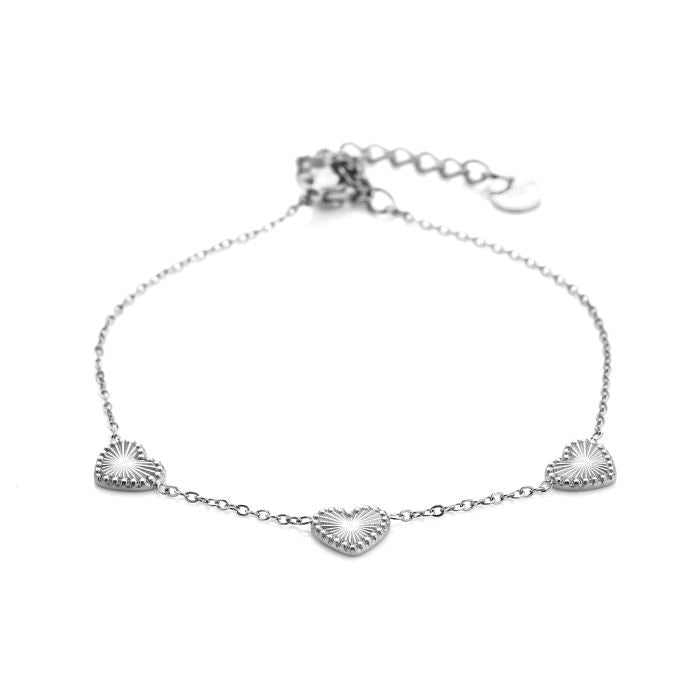 Marive Triple heart armband zilver een zilveren armband met 3 hartjes roestvrijstaal