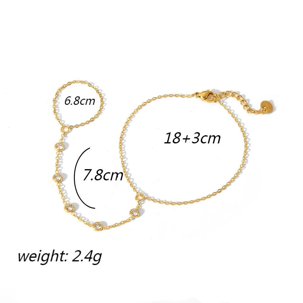 Minimalistische Gouden Handchain Diamant cirkel | Jewellery by Marie Gouden handchain met strass steentjes Afmetingen