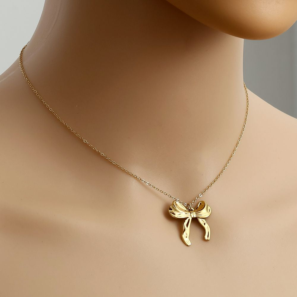 Minimalistische Gouden ketting Big Bow| Jewellery by Marie  gouden ketting met strik