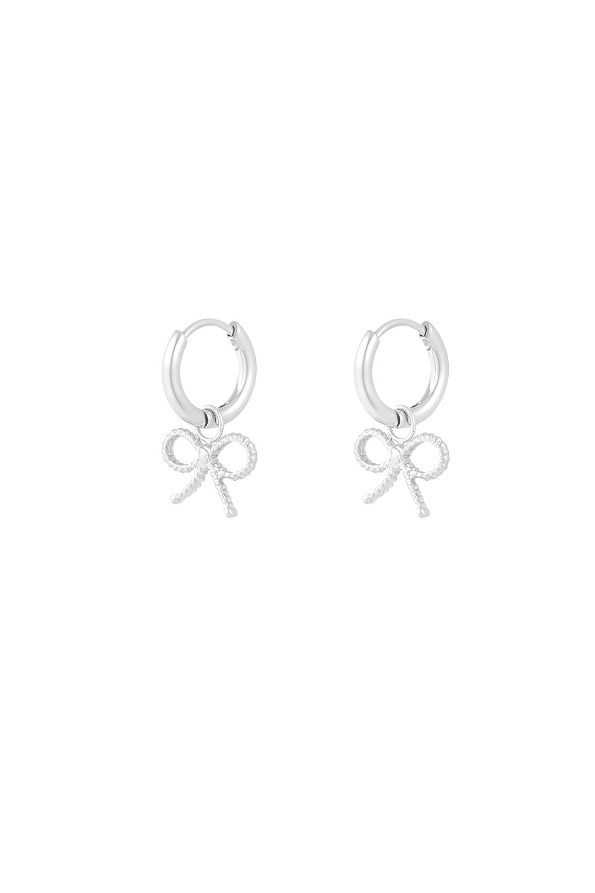 Minimalistische Zilveren Oorbellen Strik | Jewellery by Marie