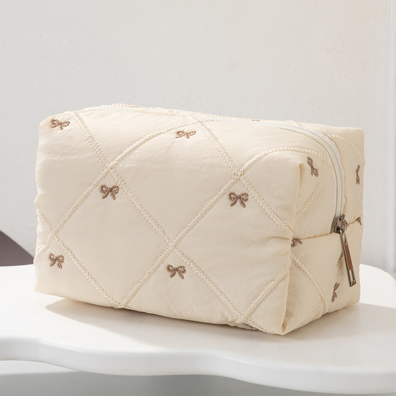 Toilettas Crème/Beige met strikjes strikjes toilettas